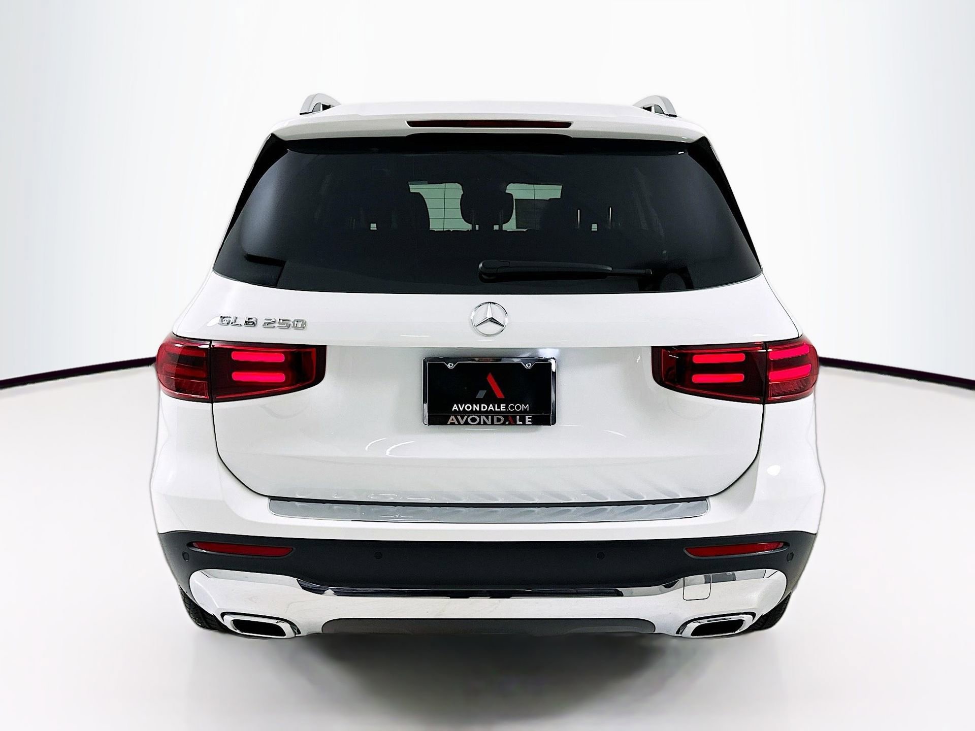 New 2026 Mercedes-Benz GLB 250 image 7