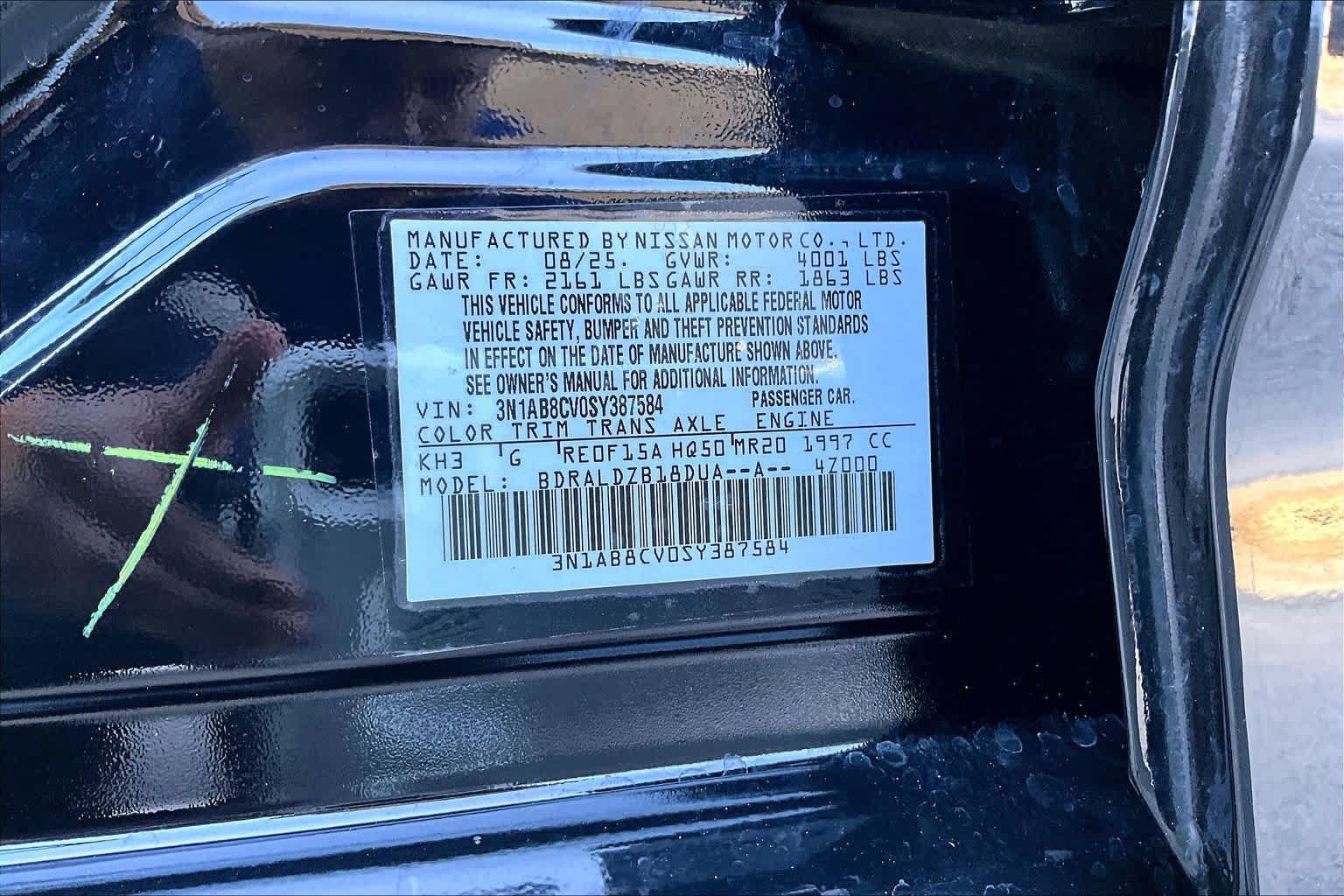 Certified 2025 Nissan Sentra SV FWD image 33