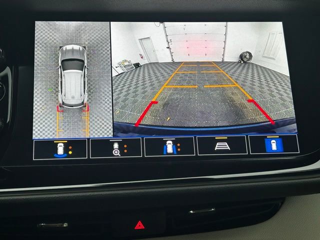 Used 2022 Buick Envision Avenir w/ Technology Package II image 6