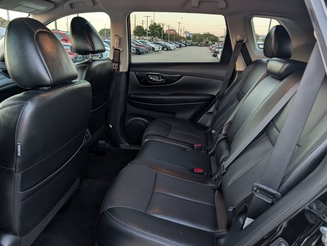 Used 2020 Nissan Rogue SL FWD image 26