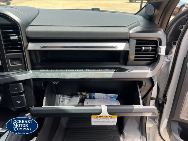 New 2026 Ford F450 Platinum w/ FX4 Off-Road Package AWD/4WD image 42