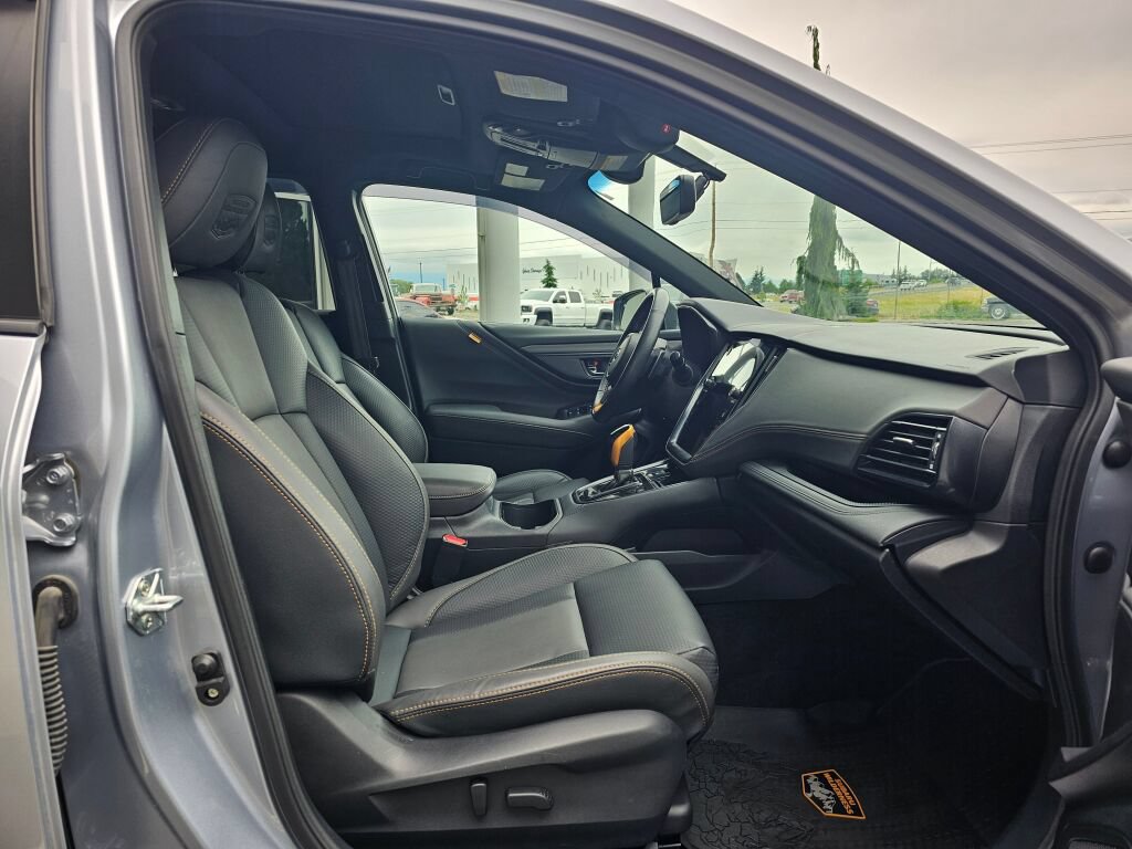 Used 2022 Subaru Outback Wilderness AWD/4WD image 11