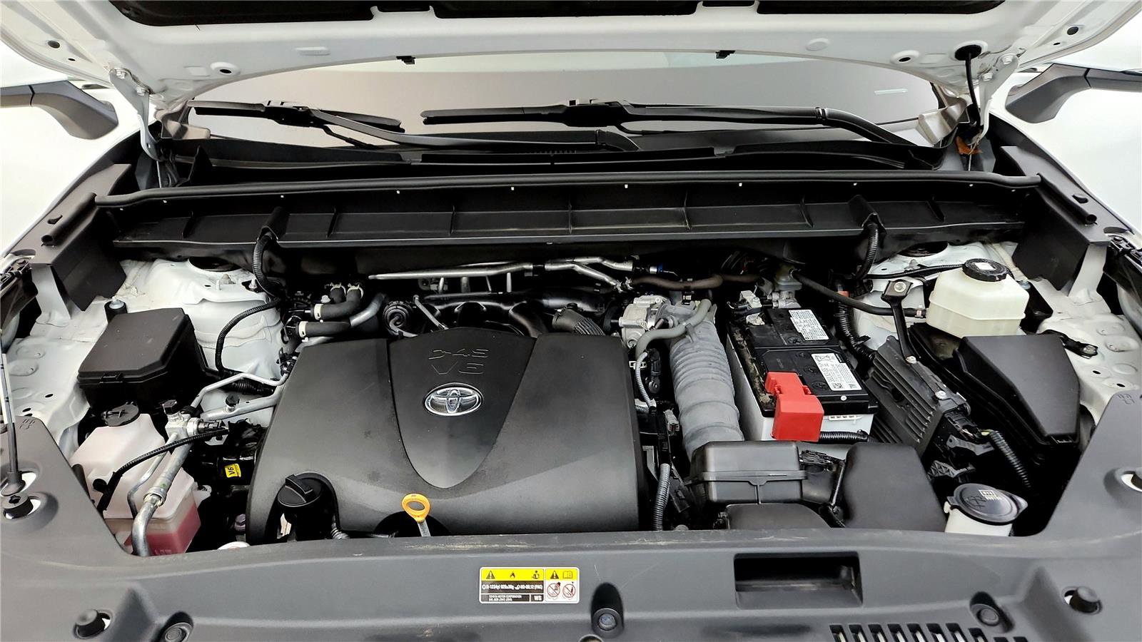 Used 2022 Toyota Highlander XLE image 26