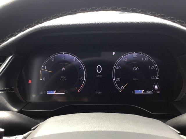 New 2025 Jeep Grand Cherokee Altitude image 12