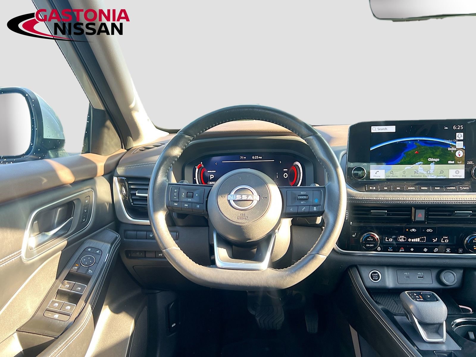 Used 2023 Nissan Rogue Platinum w/ Platinum Premium Package AWD/4WD image 31