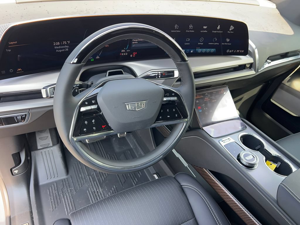 New 2027 Cadillac Vistiq Sport w/ LPO, Floor Liner Package AWD/4WD image 13