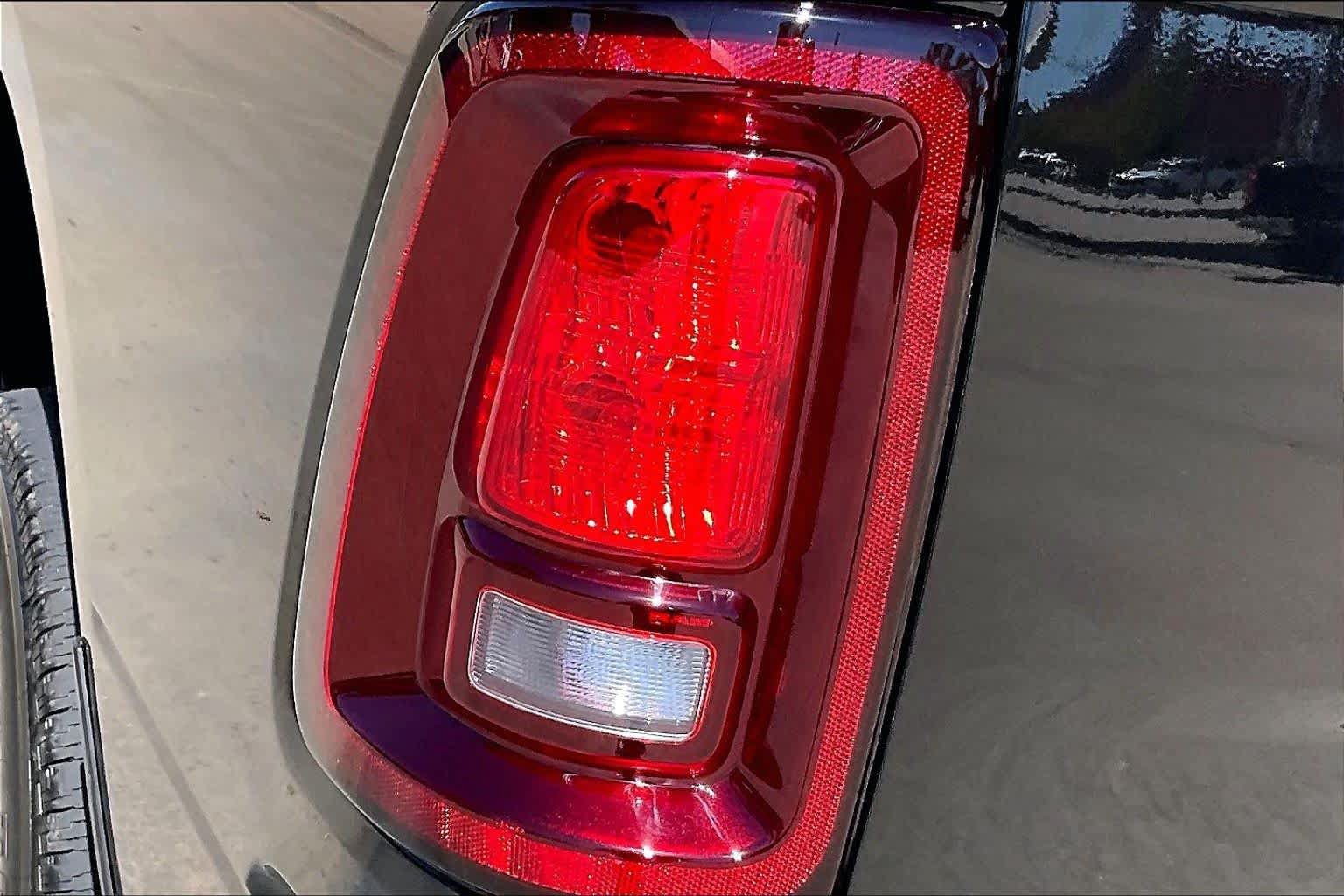 New 2027 RAM 2500 Tradesman AWD/4WD image 14