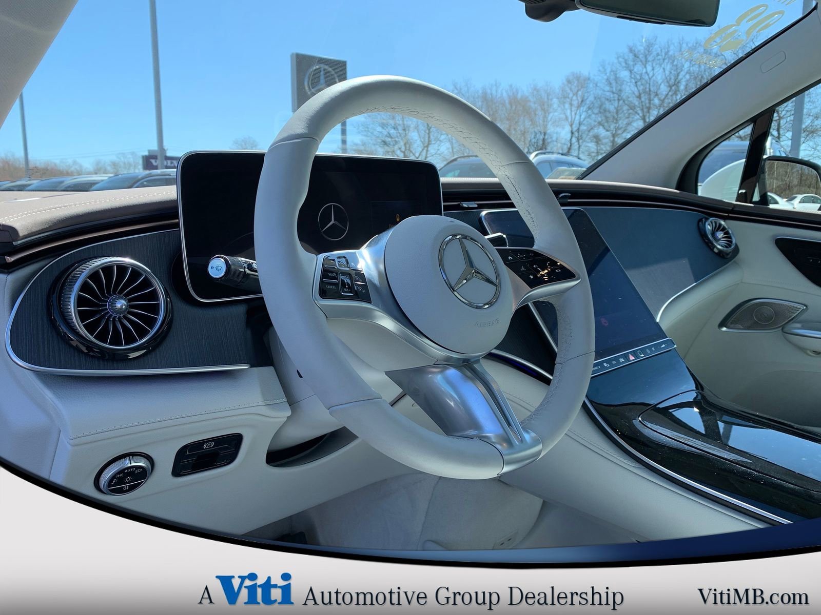 Certified 2023 Mercedes-Benz EQE 350+ 4MATIC SUV image 17