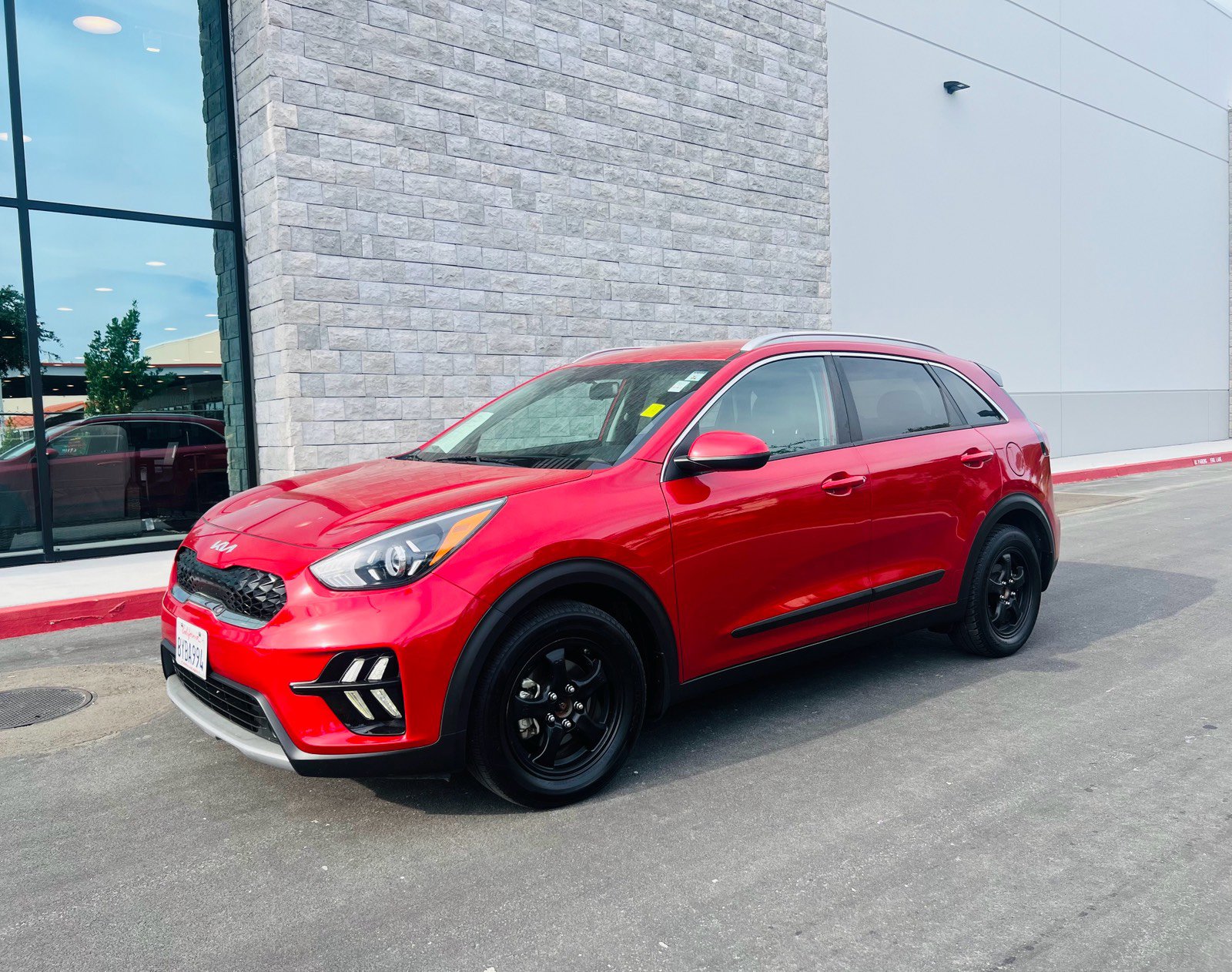 Used 2022 Kia Niro LX