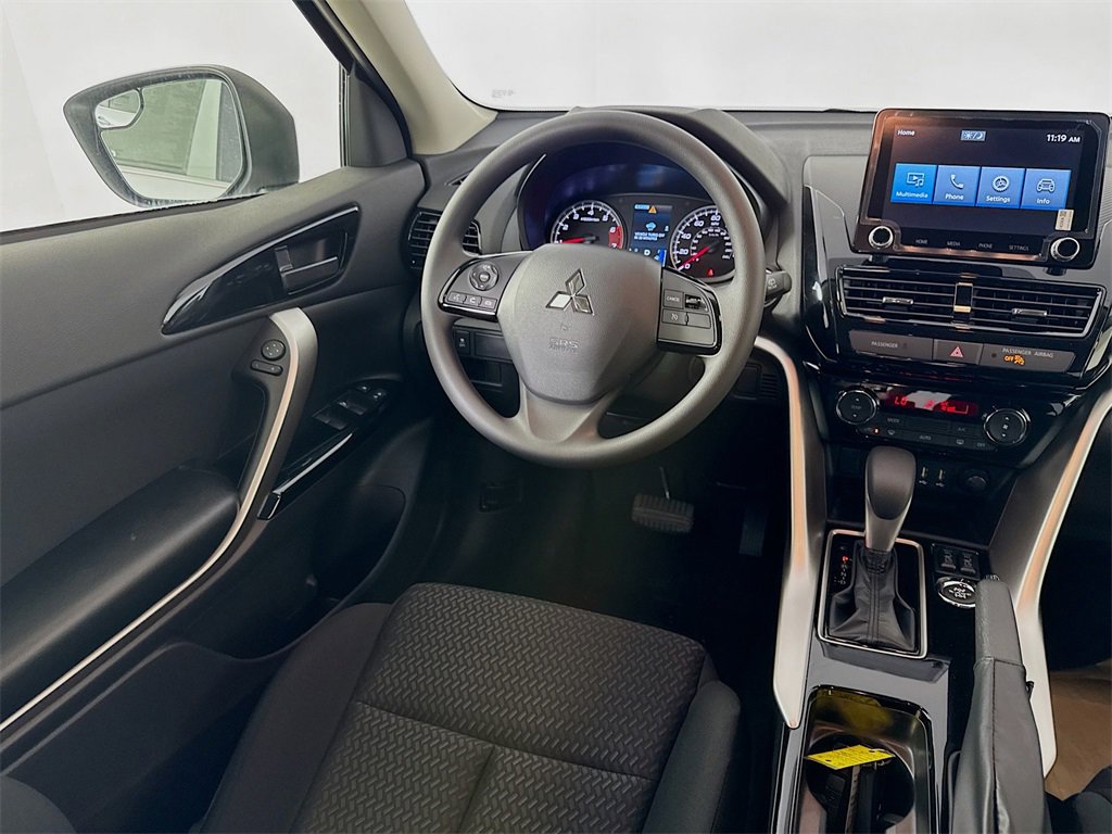 New 2025 Mitsubishi Eclipse Cross LE image 21