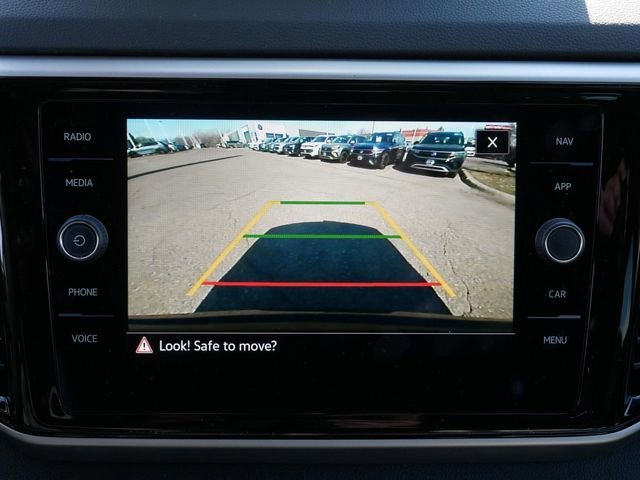 Certified 2023 Volkswagen Atlas Cross Sport SEL R-Line AWD/4WD image 32