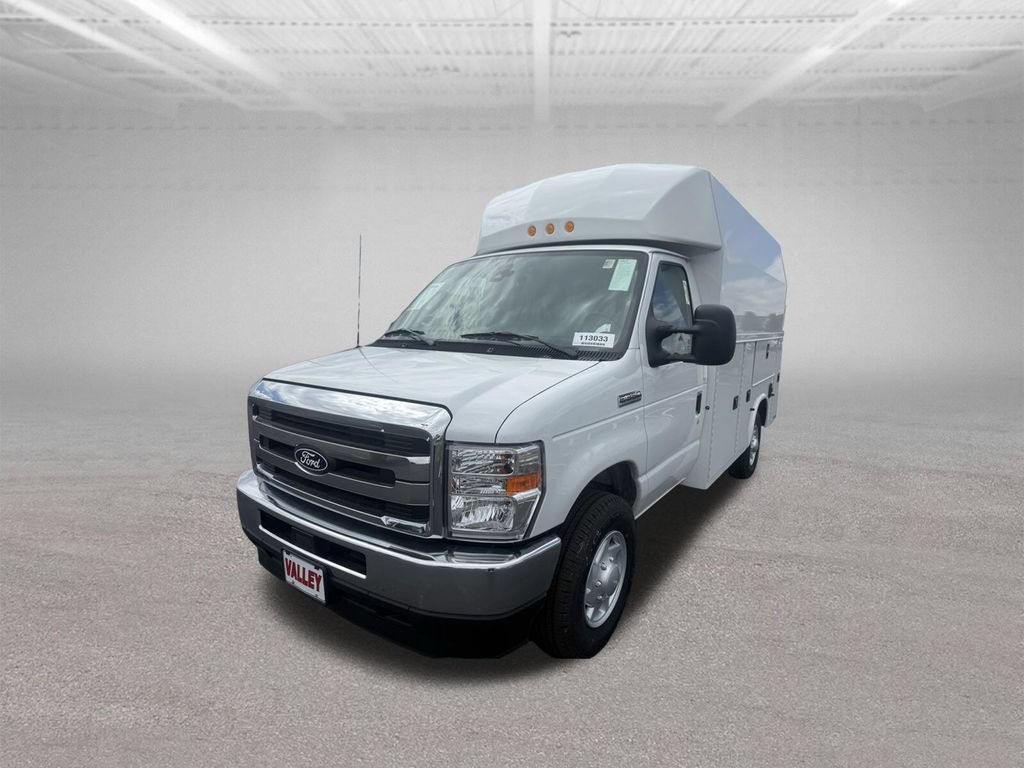 New 2026 Ford E-350 and Econoline 350 Super Duty w/ Power Equipment Group RWD image 10