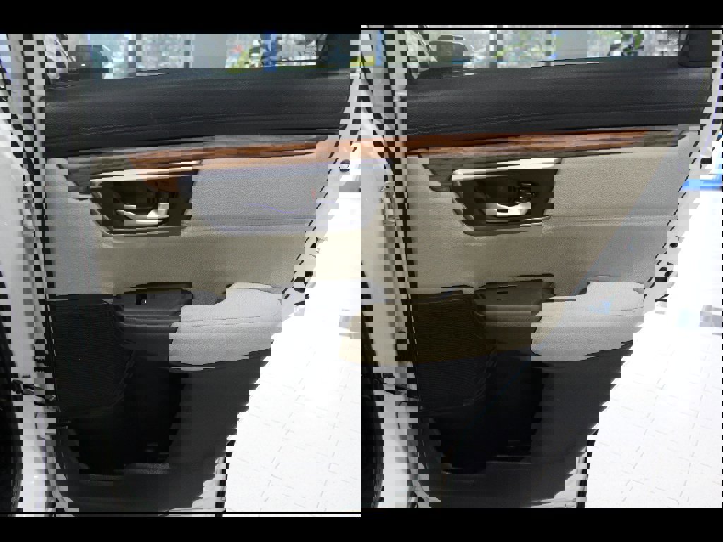 Used 2017 Honda CR-V EX image 22