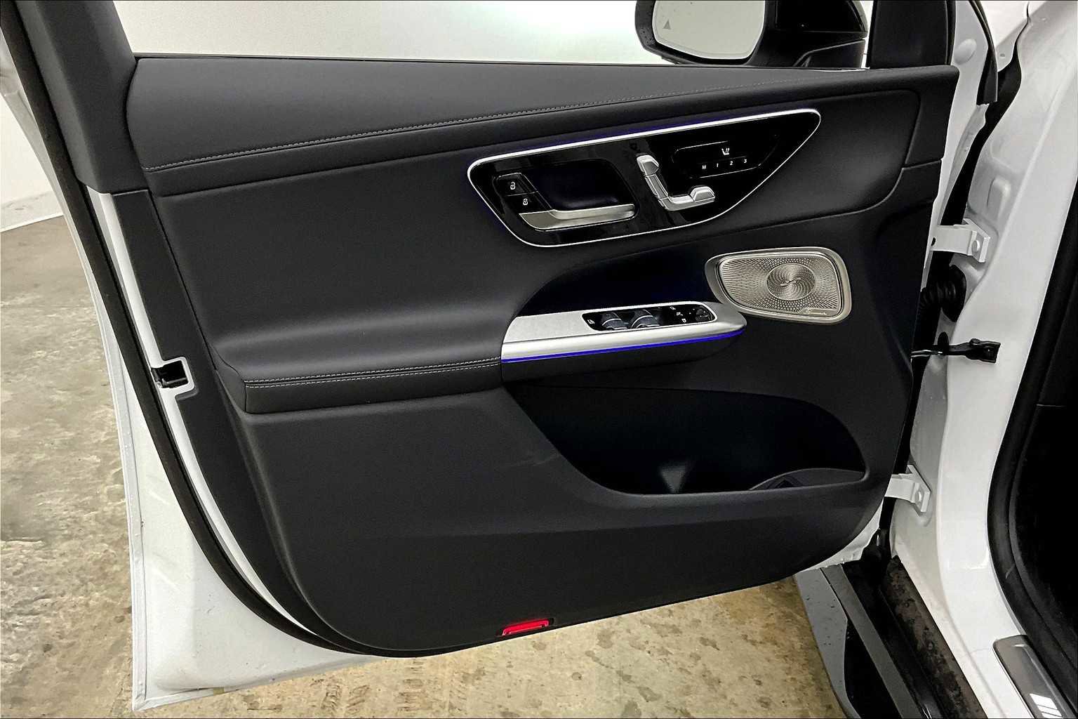 New 2025 Mercedes-Benz GLC 63 AMG S image 10