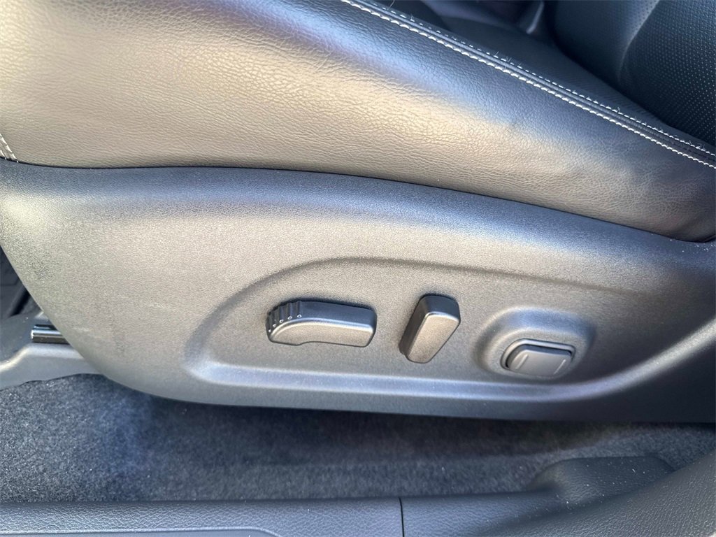 Used 2023 Nissan Murano SL w/ Cargo Package image 13