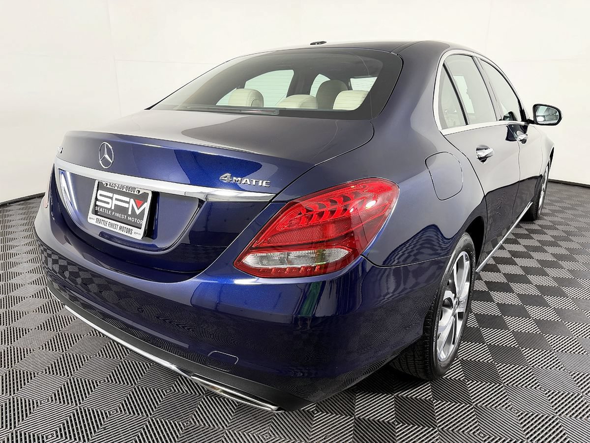 Used 2018 Mercedes-Benz C 300 4MATIC Sedan image 9