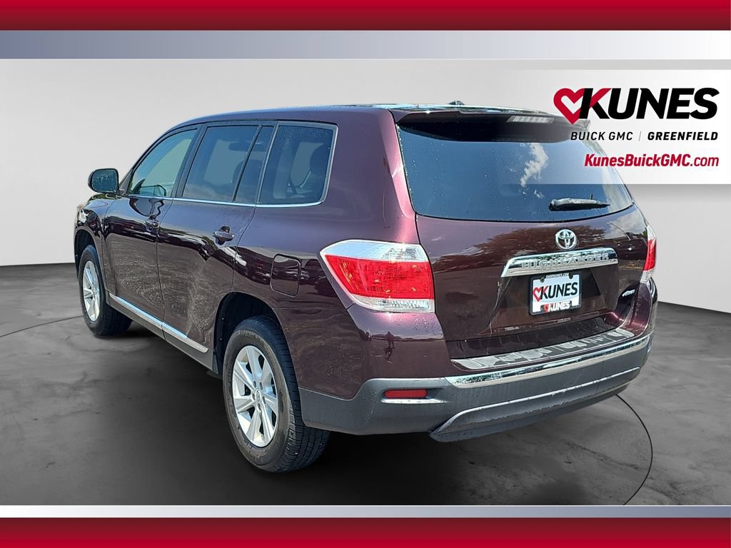 Used 2012 Toyota Highlander 4WD w/ Tow Pkg image 8