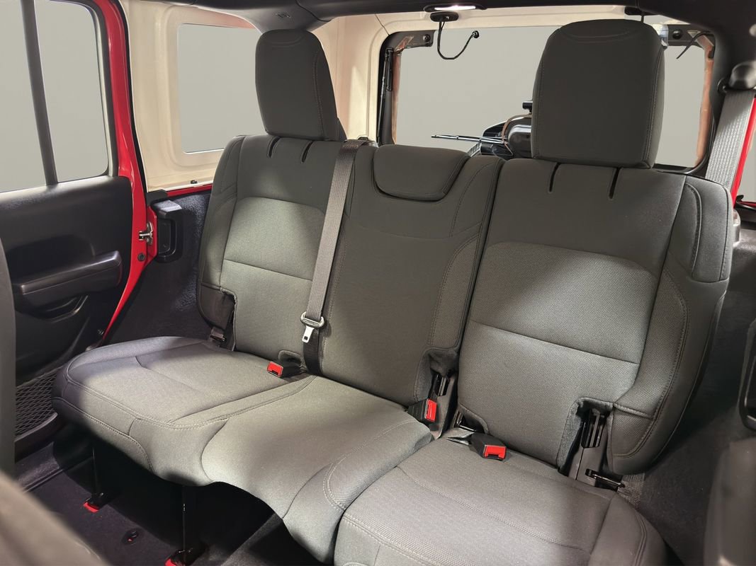 Used 2022 Jeep Wrangler Unlimited Sport image 13