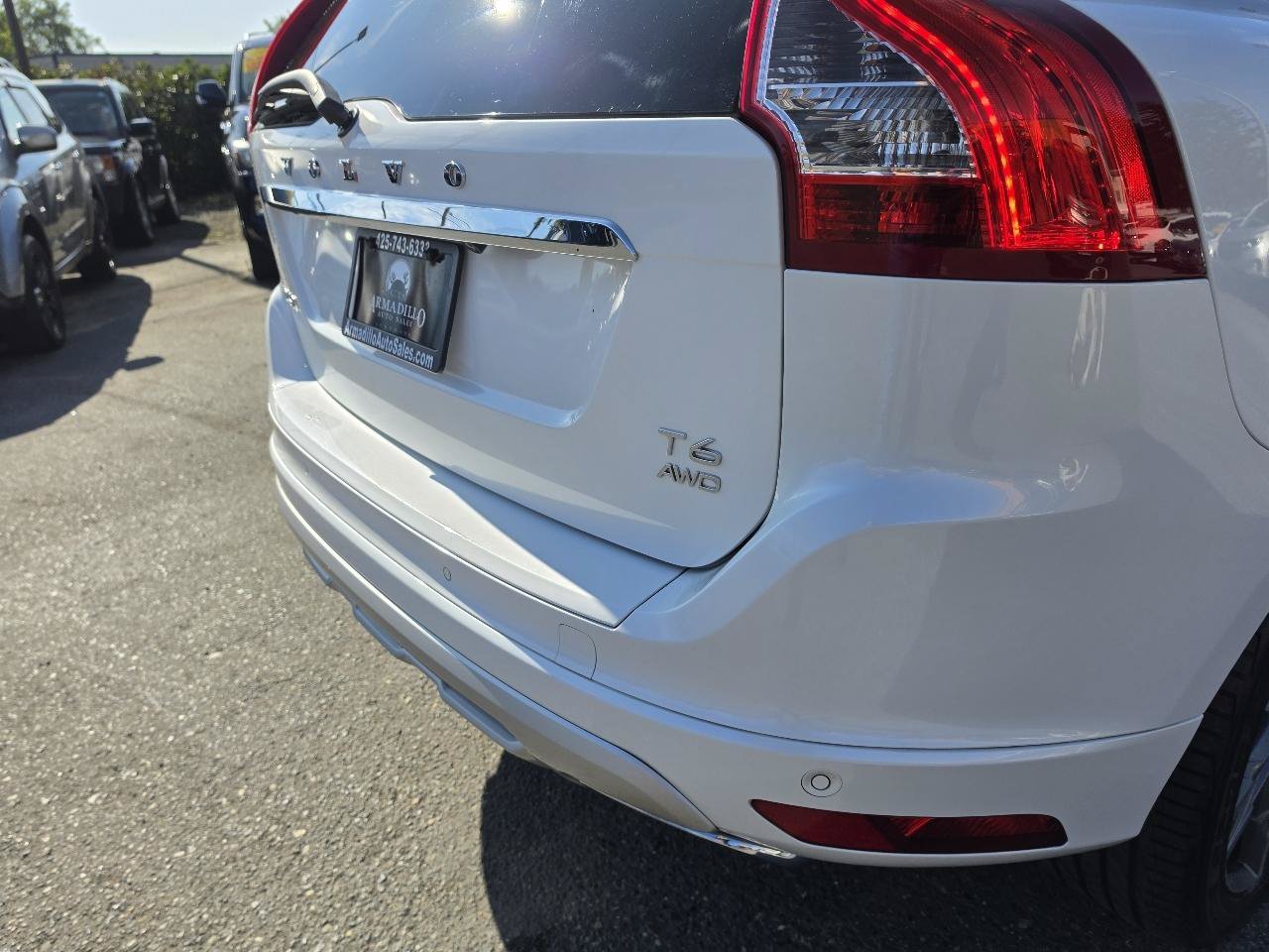Used 2017 Volvo XC60 T6 Dynamic w/ Preferred Option Package AWD/4WD image 37