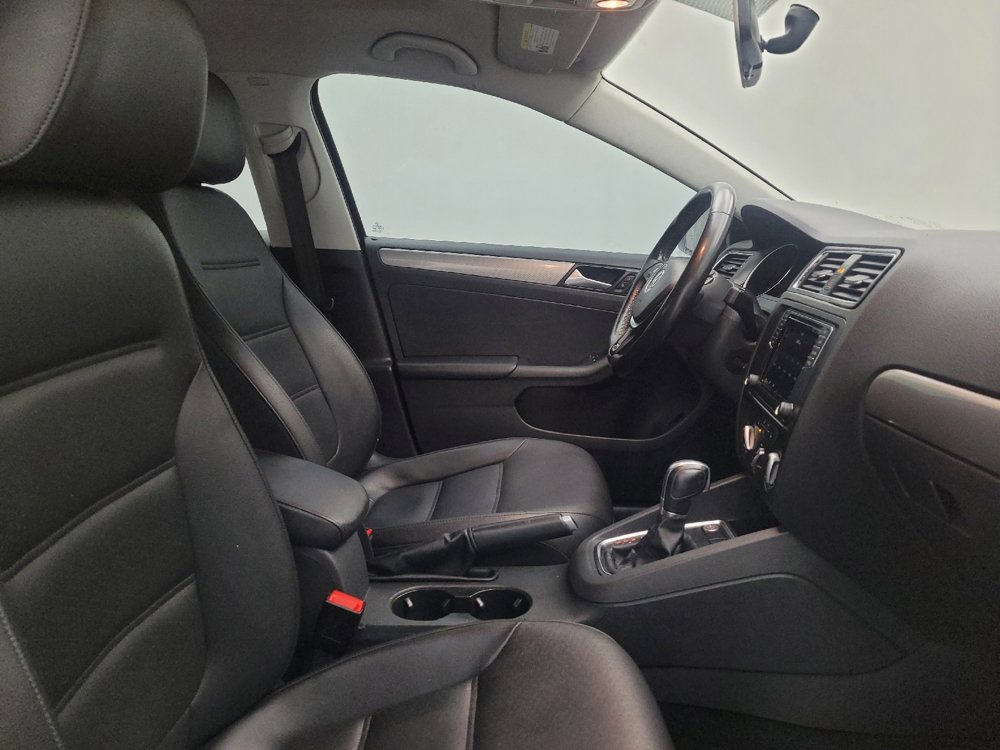 Used 2018 Volkswagen Jetta SE image 21