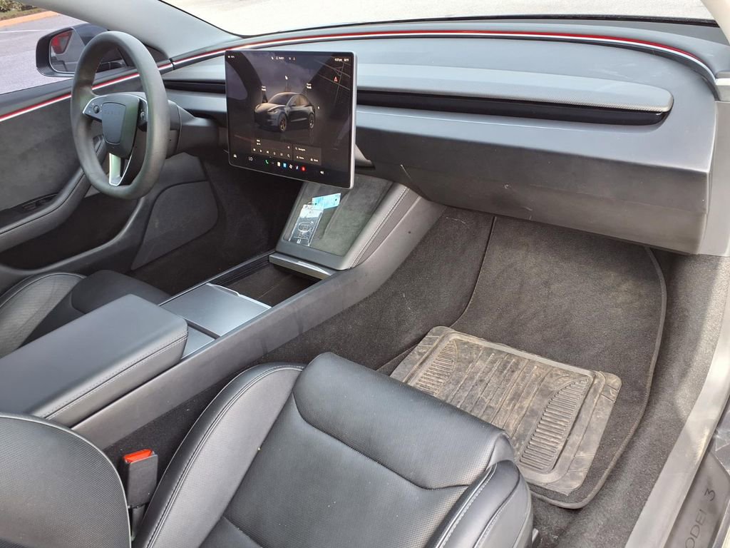 Used 2025 Tesla Model 3 Performance image 11