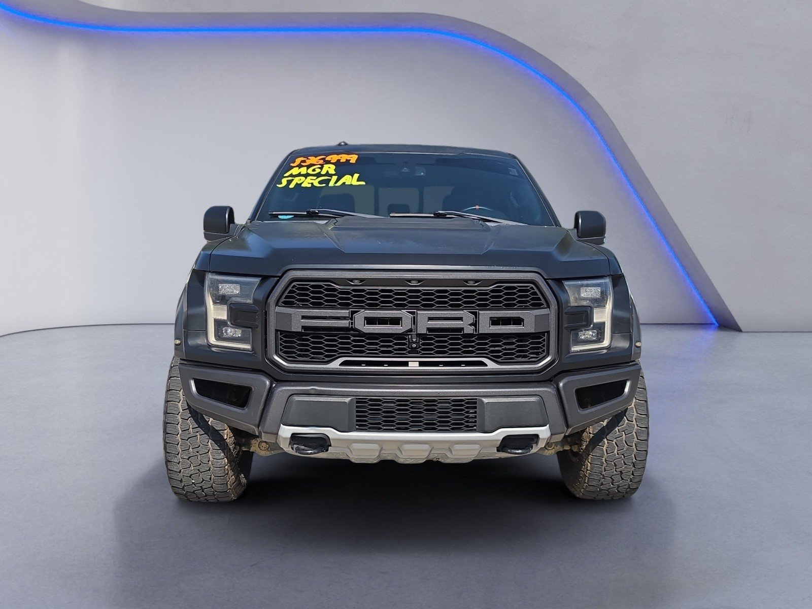 Used 2018 Ford F150 Raptor w/ Equipment Group 802A Luxury AWD/4WD image 8