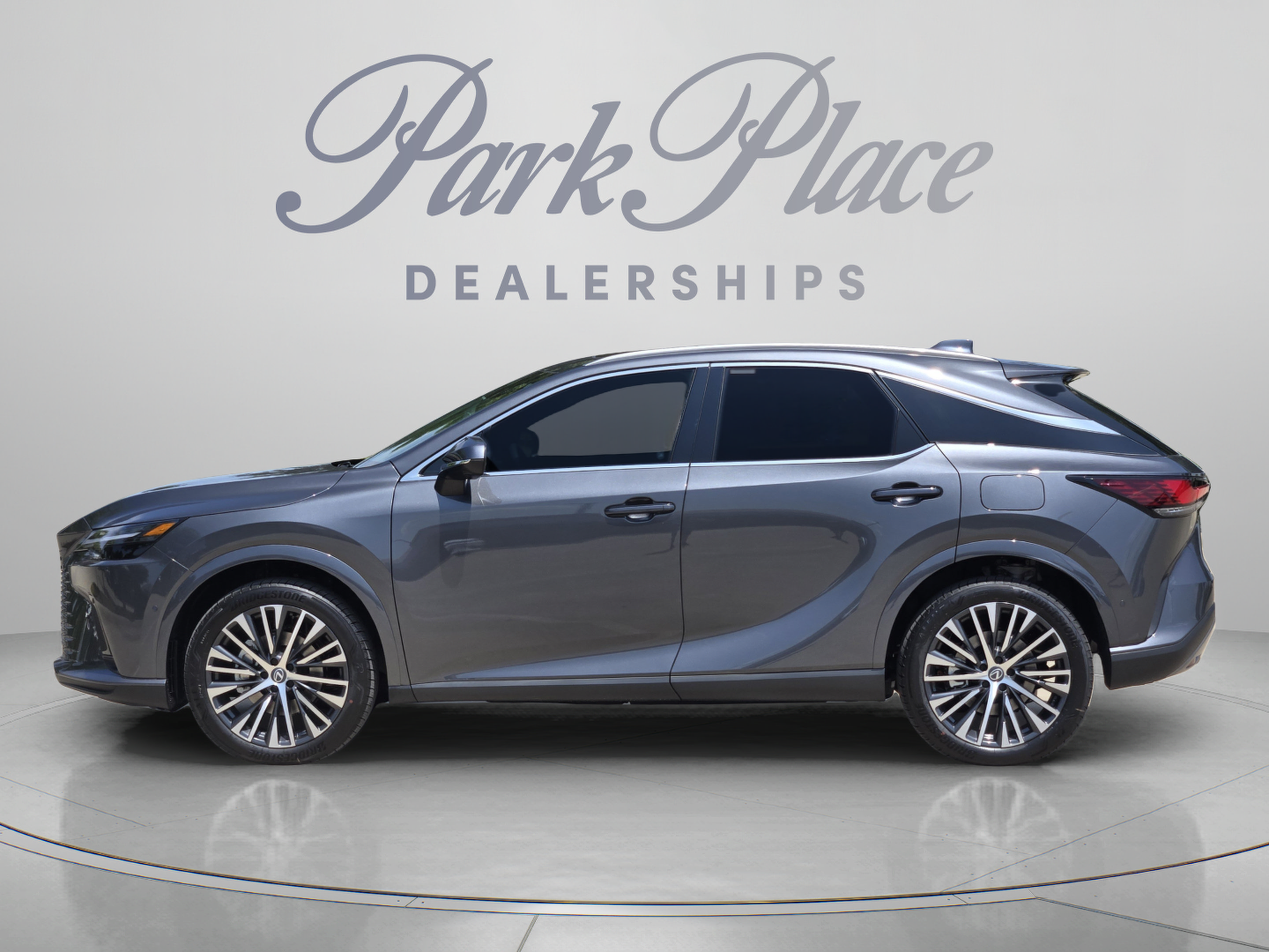 New 2026 Lexus RX 350h AWD/4WD image 2