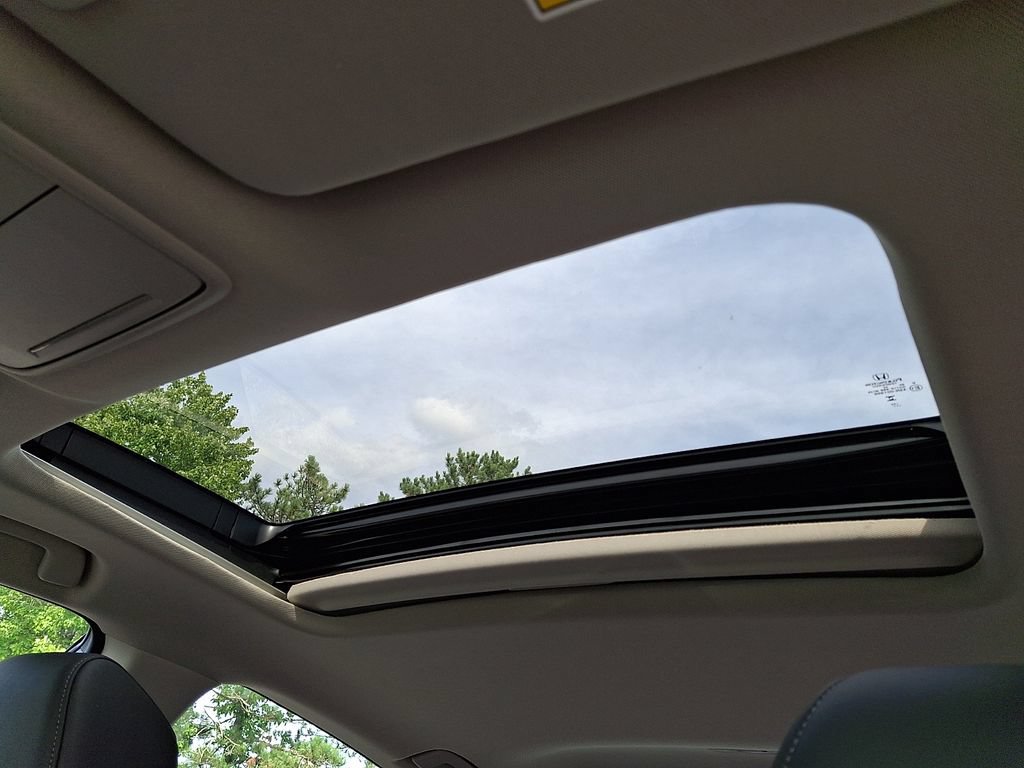 Used 2023 Honda Accord Touring image 15
