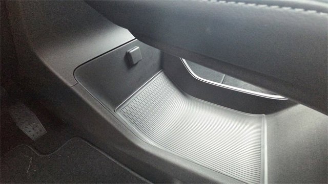 New 2026 Buick Enclave Sport Touring w/ Power Package image 33