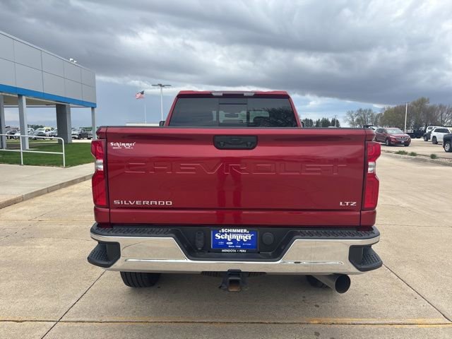 Used 2022 Chevrolet Silverado 2500 LTZ w/ LTZ Convenience Package image 7