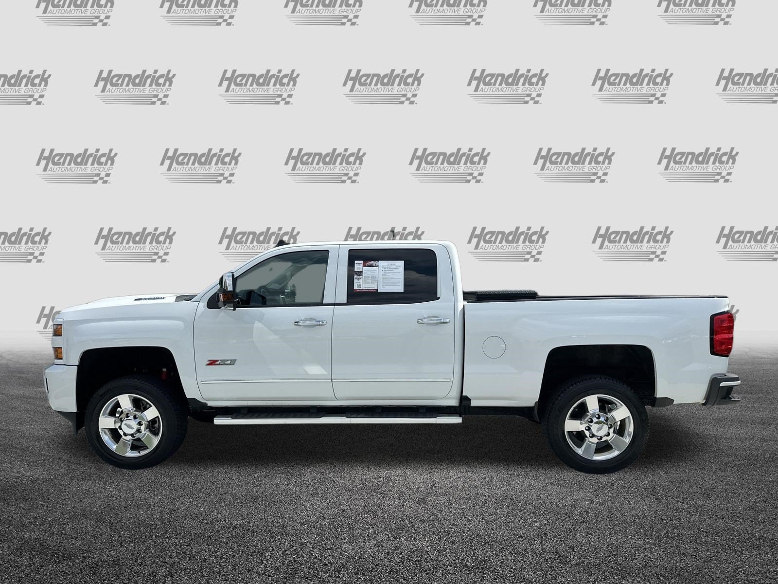 Used 2019 Chevrolet Silverado 2500 LT w/ Custom Sport Edition AWD/4WD image 7