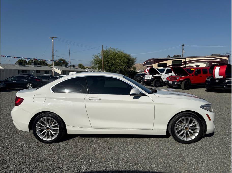Used 2016 BMW 228i Coupe RWD image 3