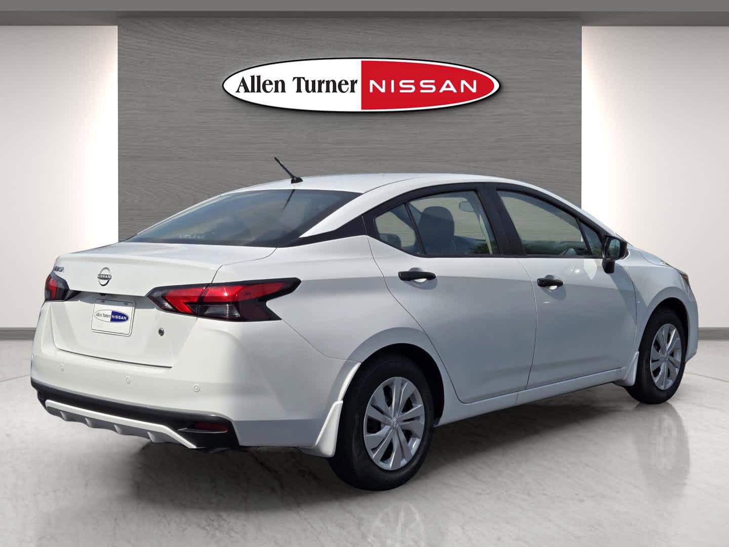 Used 2025 Nissan Versa S w/ Trunk Package FWD image 6