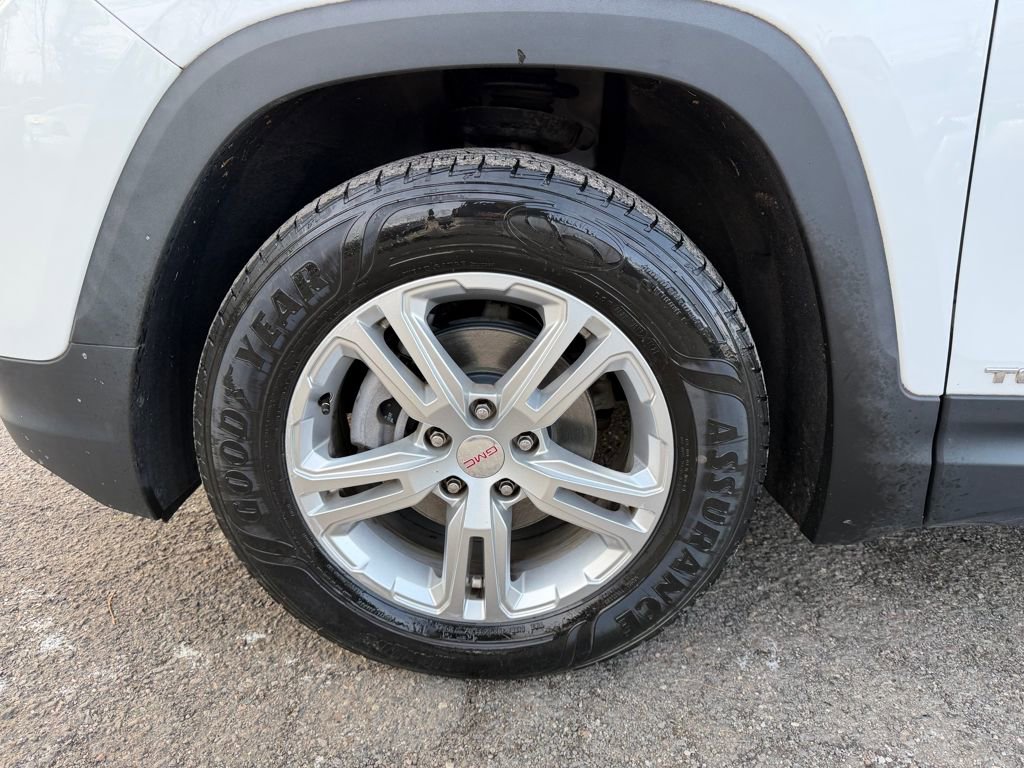 Used 2019 GMC Terrain SLE w/ Driver Convenience Package image 10