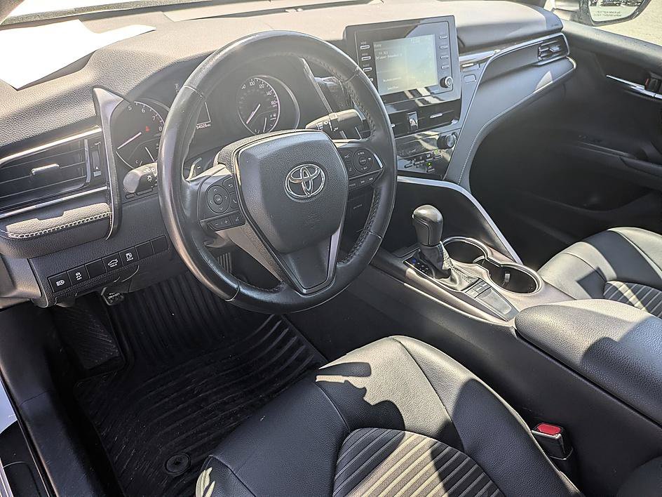Used 2024 Toyota Camry SE FWD image 12