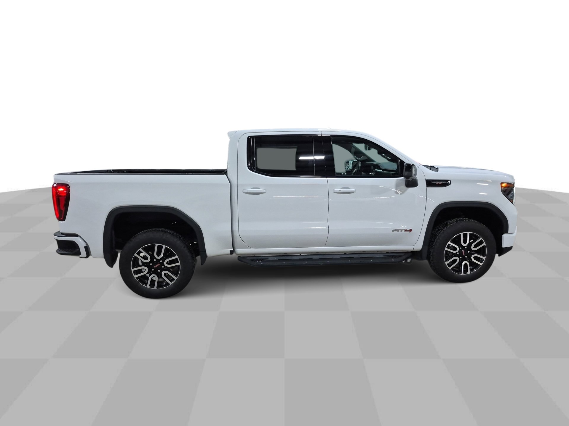 Certified 2024 GMC Sierra 1500 AT4 w/ Technology Package AWD/4WD image 10