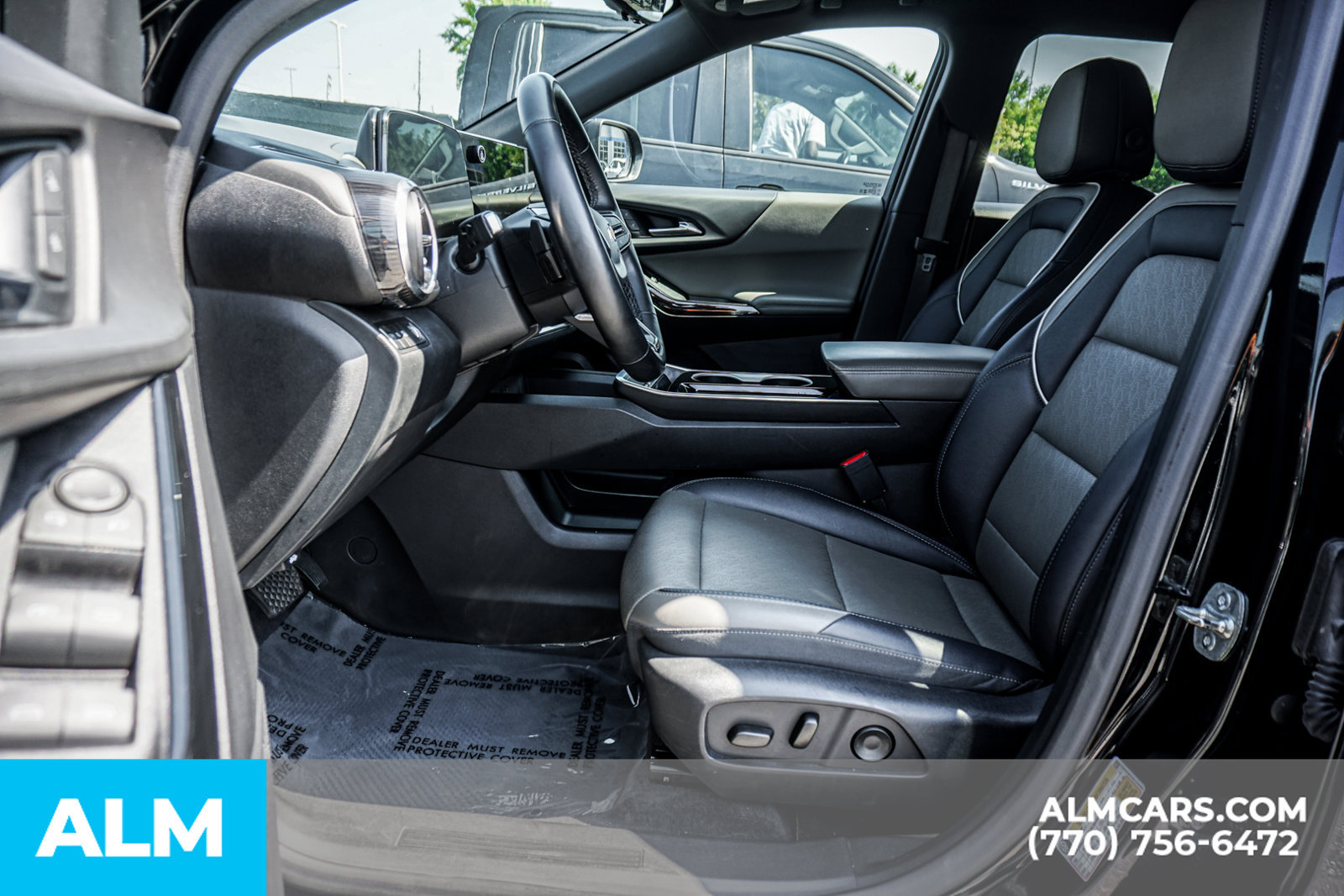 Used 2025 Chevrolet Equinox LT w/ Convenience Package II FWD image 19