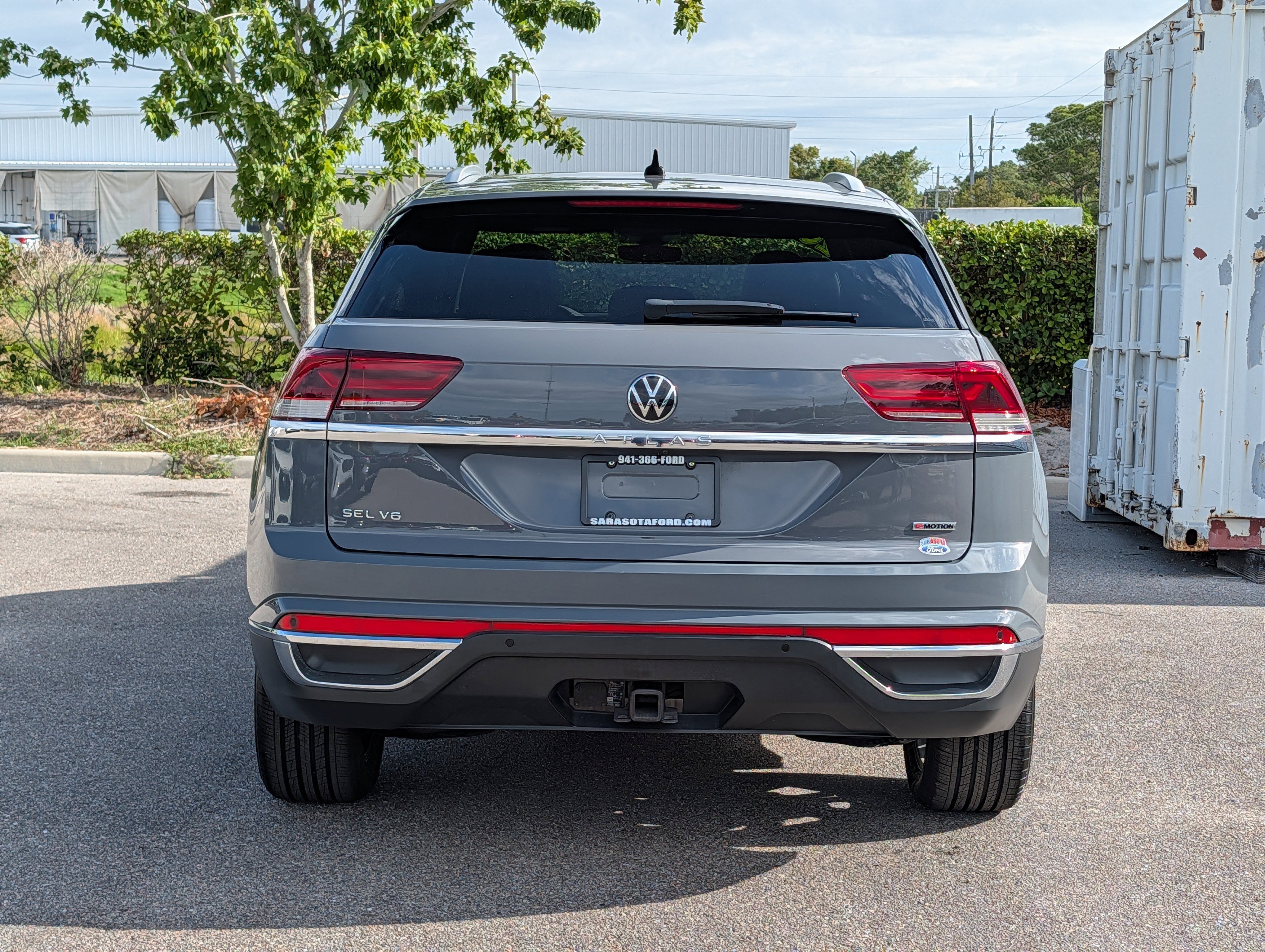 Used 2020 Volkswagen Atlas Cross Sport SEL Premium AWD/4WD image 5