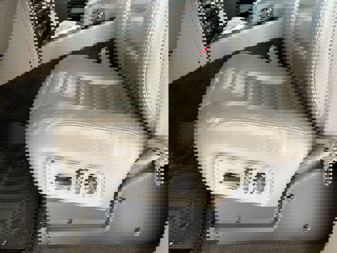 Used 2003 HUMMER H2 w/ Preferred Equipment Group image 12