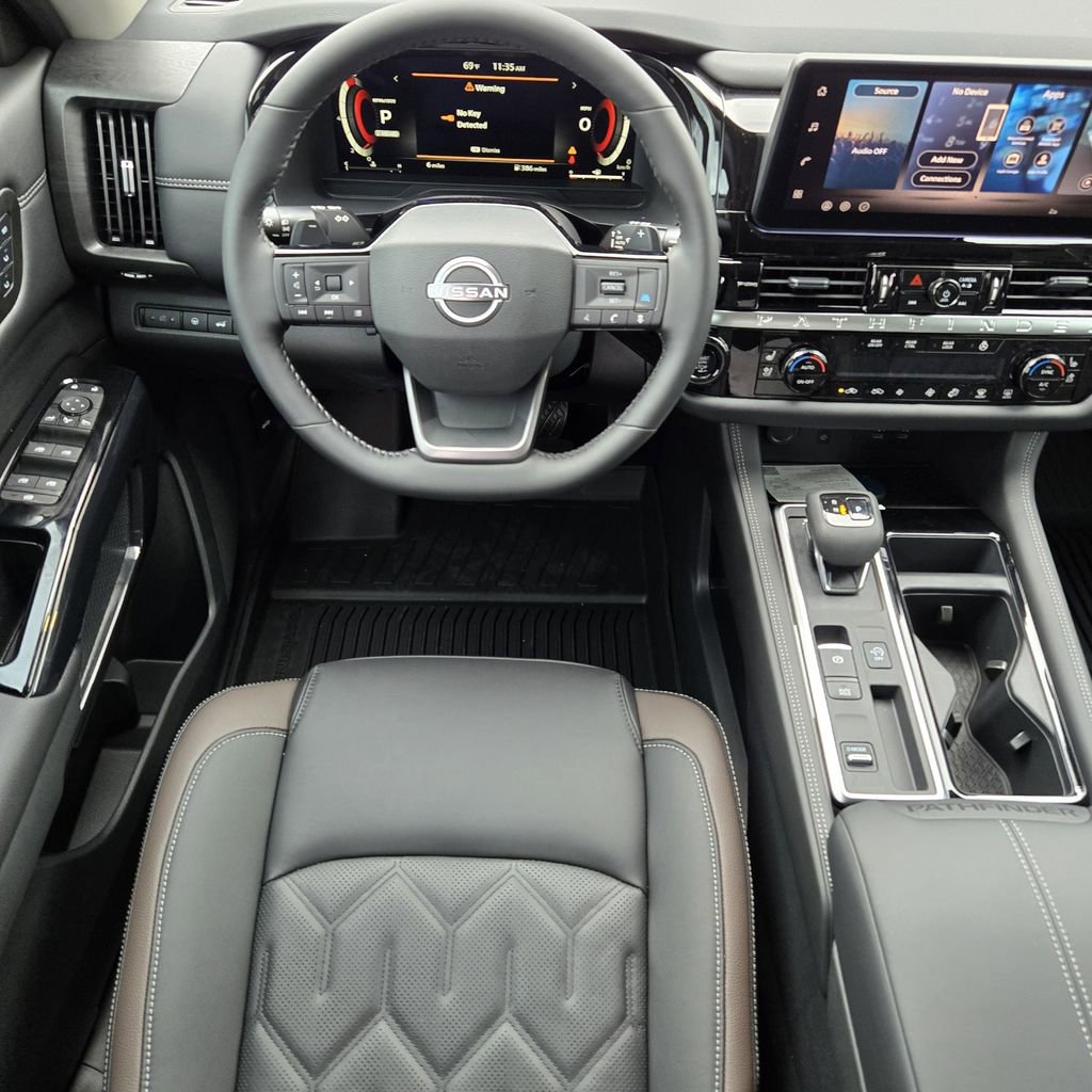 New 2026 Nissan Pathfinder SL w/ SL Premium Package image 12