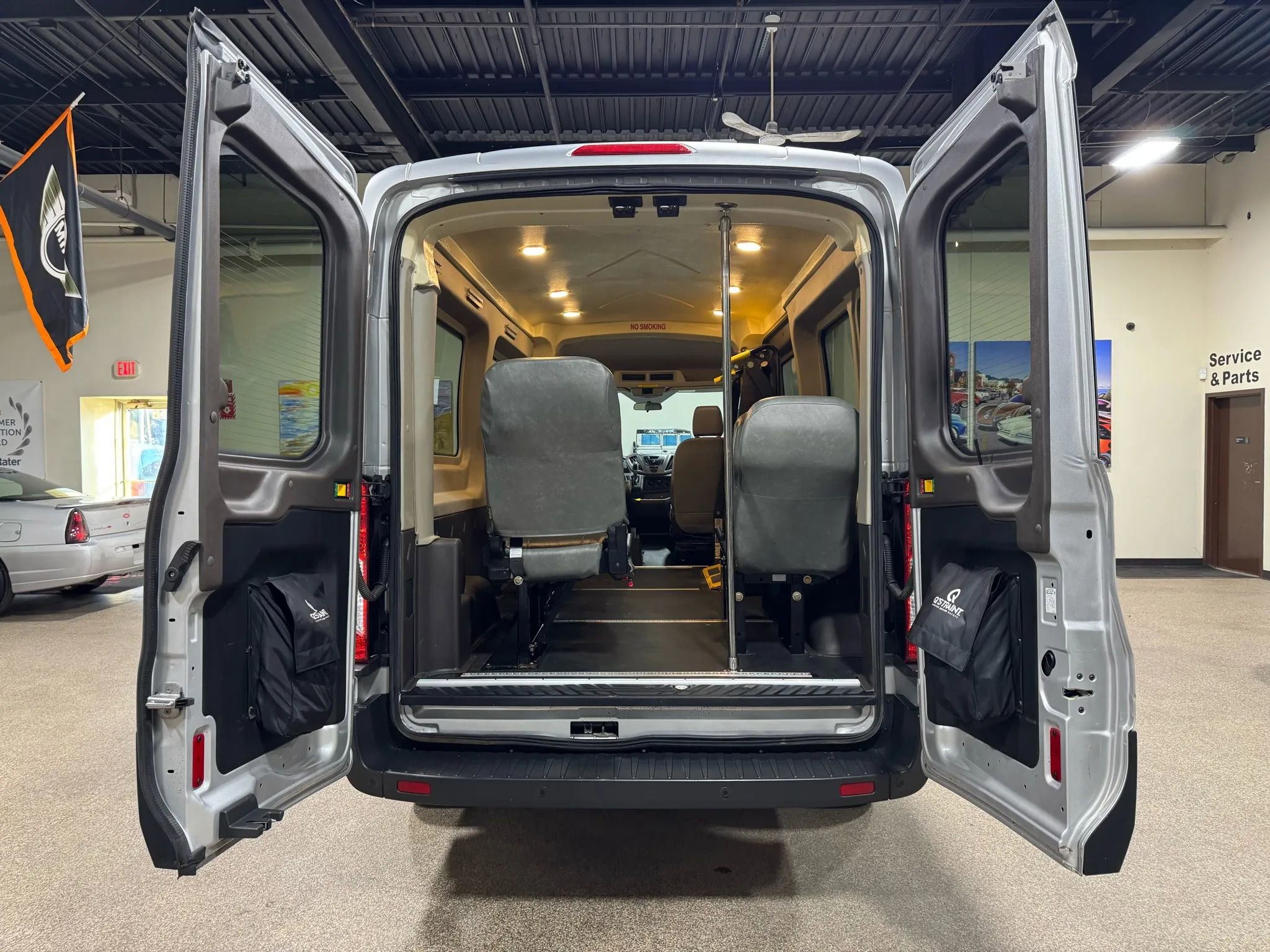 Used 2015 Ford Transit 350 148 Medium Roof image 24