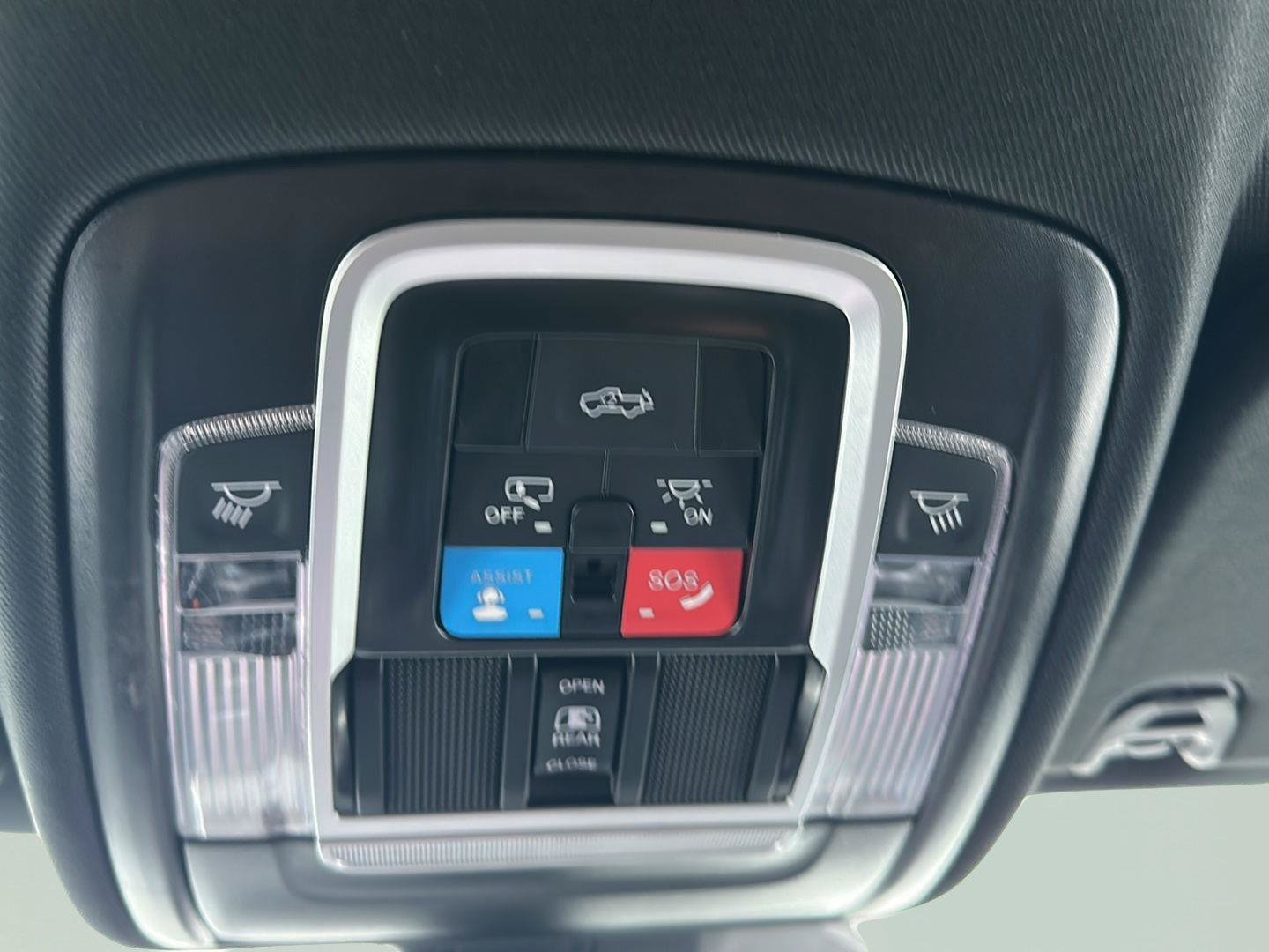 Used 2025 RAM 1500 Big Horn AWD/4WD image 21