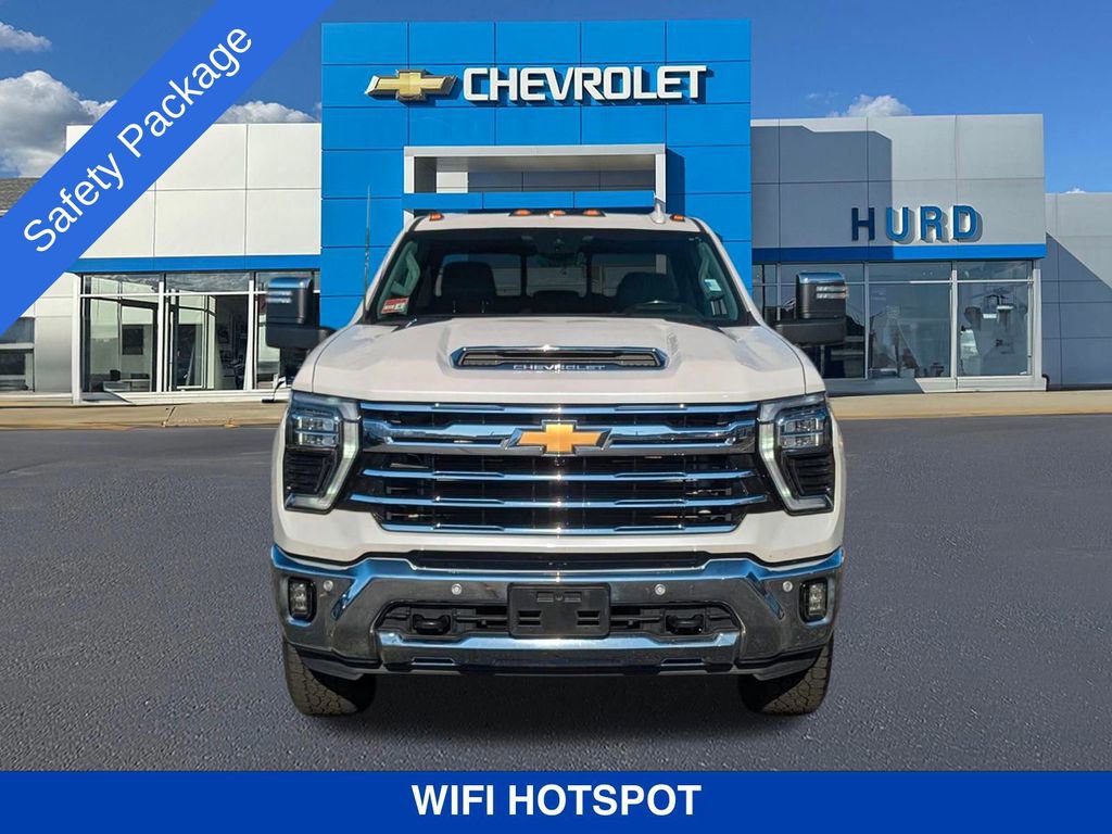 Used 2024 Chevrolet Silverado 2500 LTZ w/ LTZ Convenience Package image 10