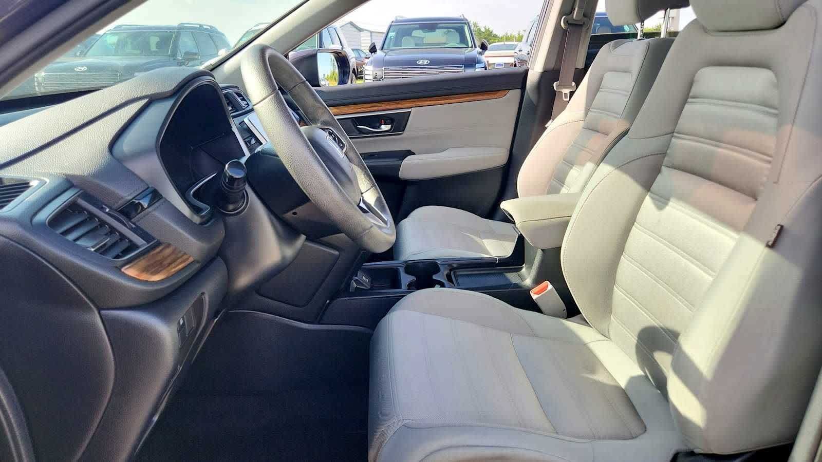 Used 2019 Honda CR-V EX image 10
