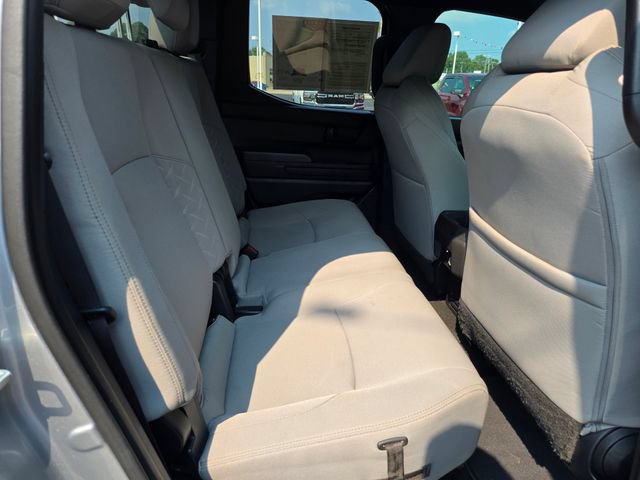 Used 2024 Toyota Tacoma SR5 AWD/4WD image 39