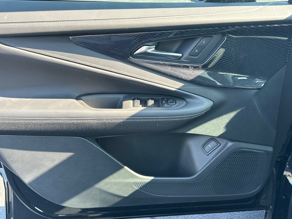 New 2026 Chevrolet Blazer EV LT AWD/4WD image 12