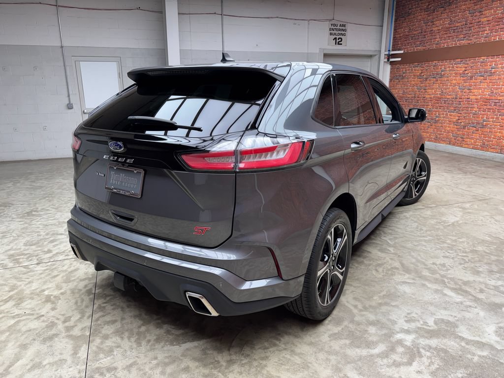 Used 2023 Ford Edge ST AWD/4WD image 5