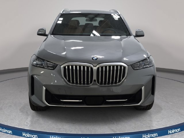 Certified 2024 BMW X5 xDrive40i w/ Premium Package AWD/4WD image 2