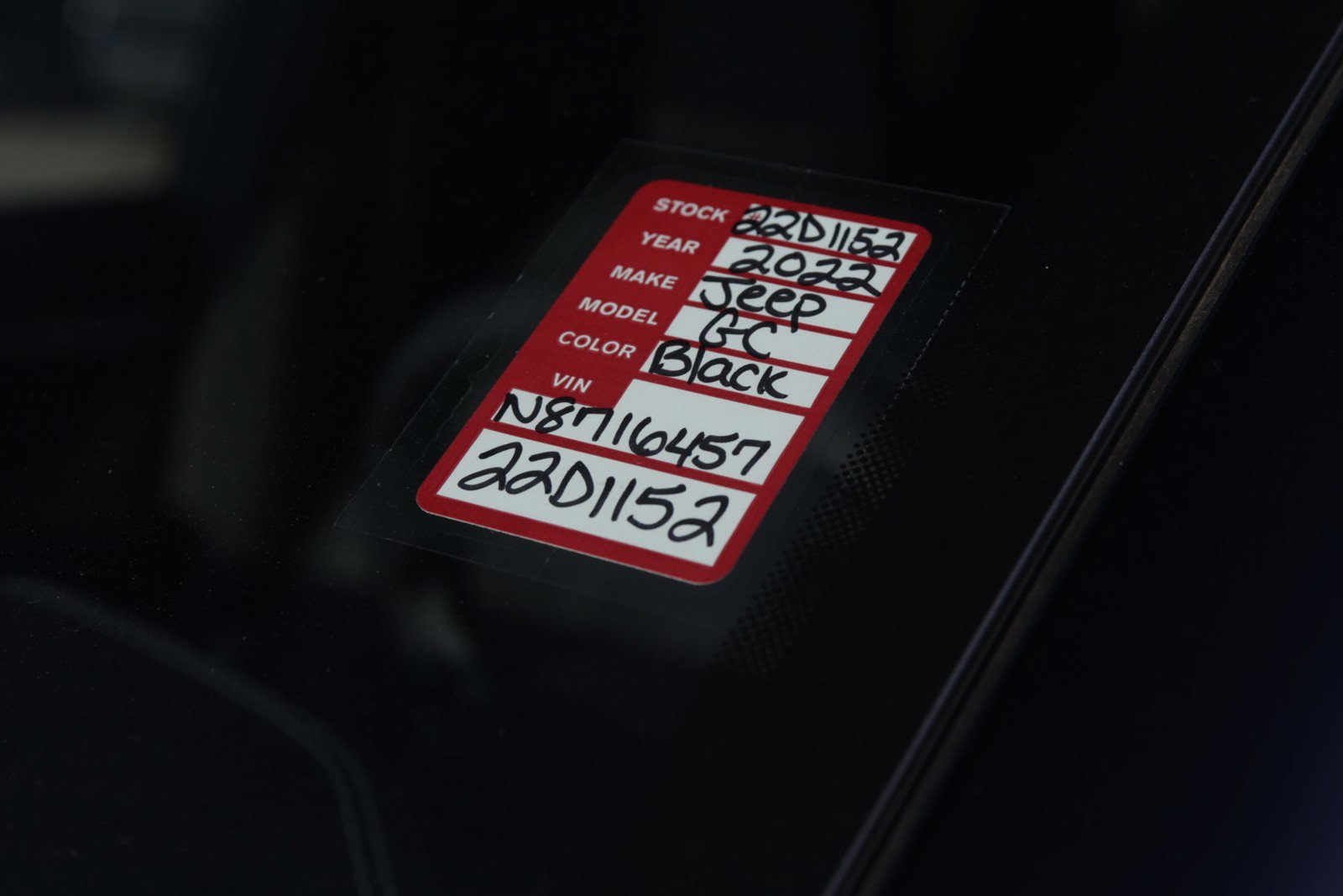 New 2022 Jeep Grand Cherokee Overland w/ Luxury Tech Group IV image 24