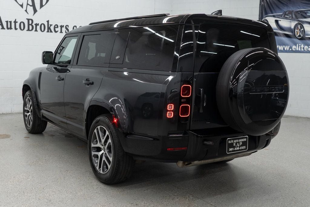 Used 2023 Land Rover Defender 130 X-Dynamic SE AWD/4WD image 6